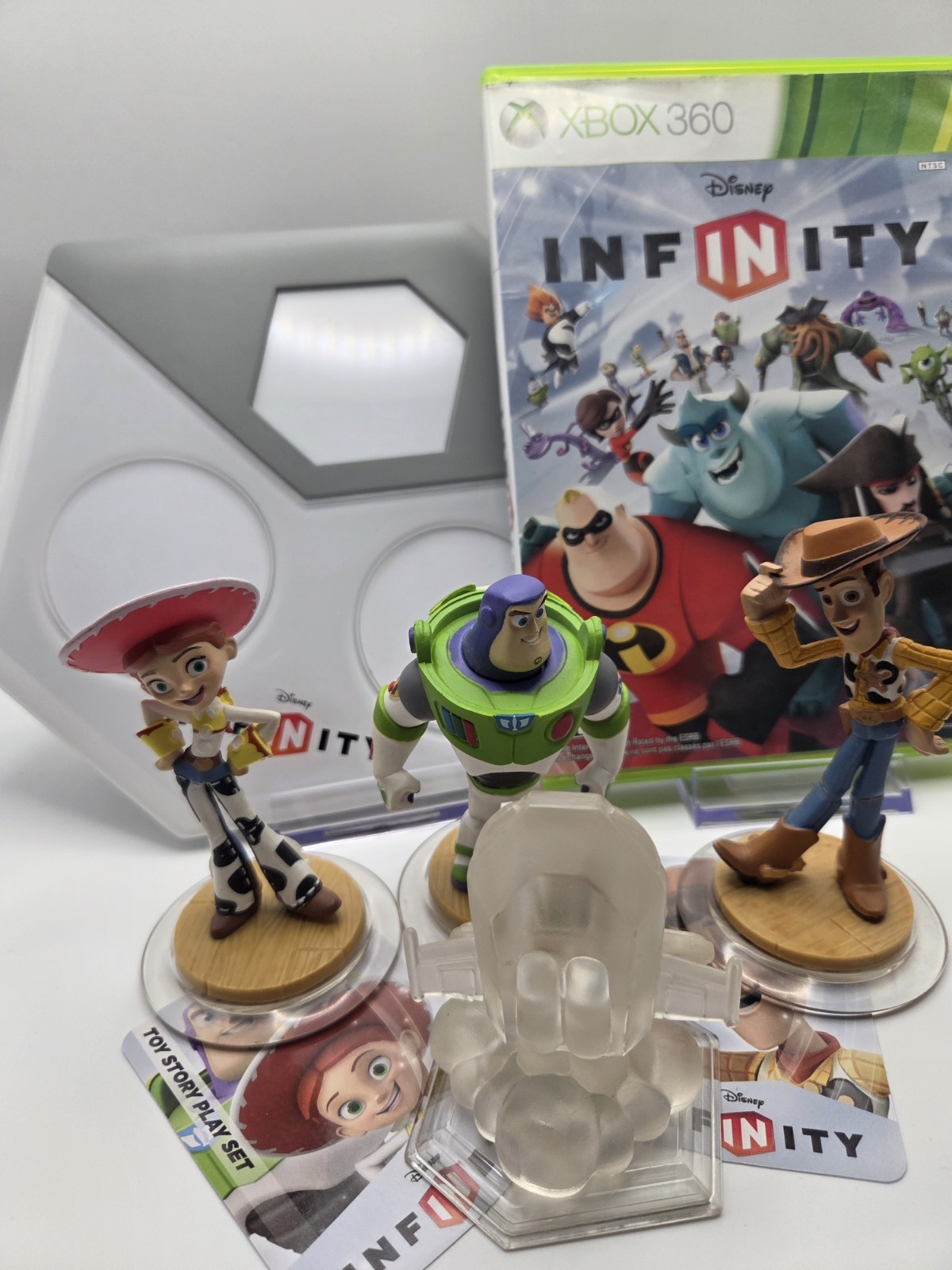 Disney Infinity Toy Story Bundle Xbox 360 + Woody Jessie Buzz + Playset + Portal