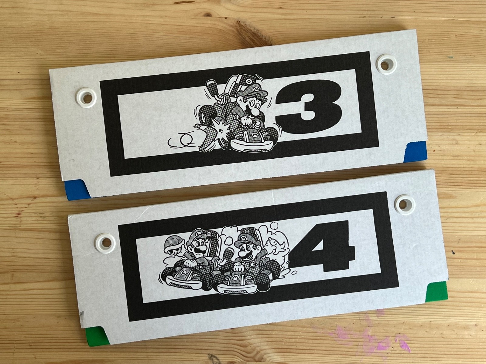 Mario Kart Live: Home Circuit – Mario Car and Gates
