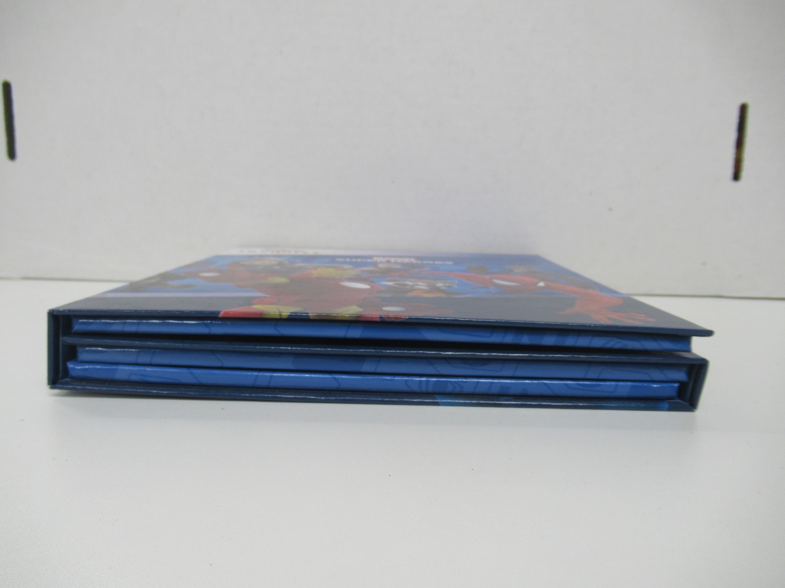Disney Infinity Super Heroes Power Disc Album With 21 Wave Discs – Some Dupes