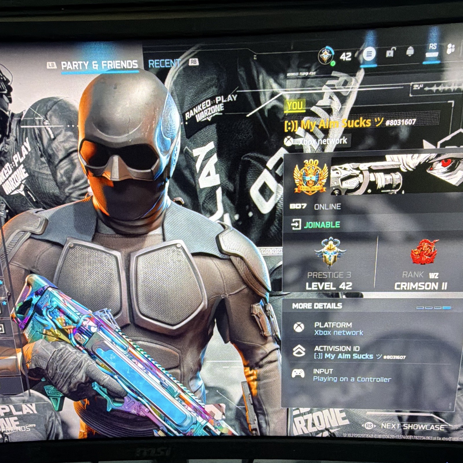 Iri Warzone account. Obsidian guns. 137 operators w styles. 3 iridescent camos.
