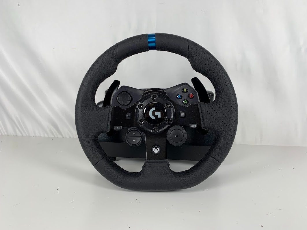 Logitech G923 Racing Wheel and Pedals – Black