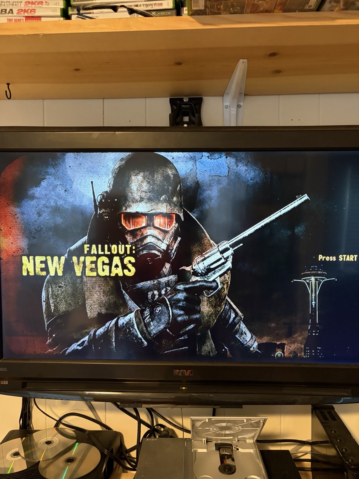 Fallout: New Vegas [Ultimate Edition] (Microsoft Xbox 360, 2012) 2 Discs Tested