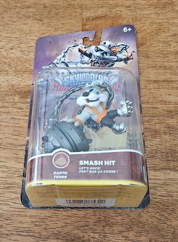 Skylanders SuperChargers Smash Hit Figure – Factory Sealed NIB