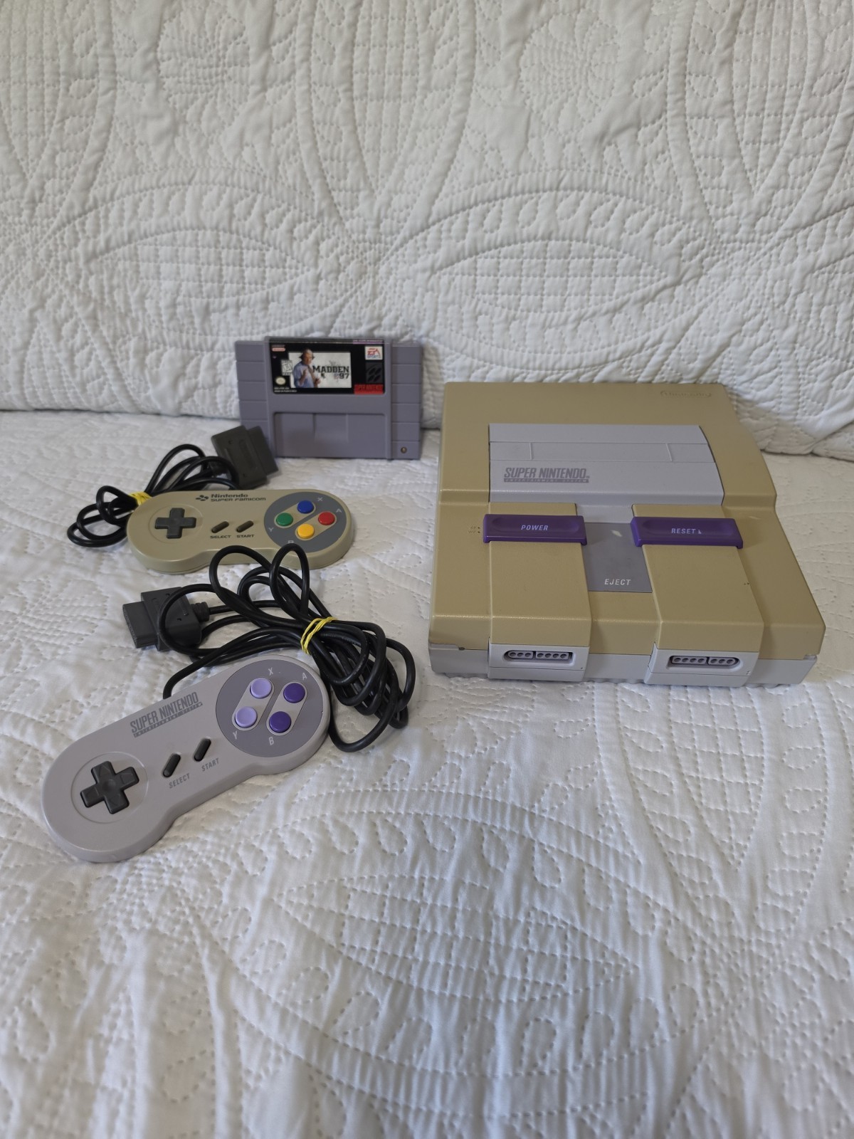 Super Nintendo SNES Control Deck Console System 2 Controllers, 1 Game TESTED