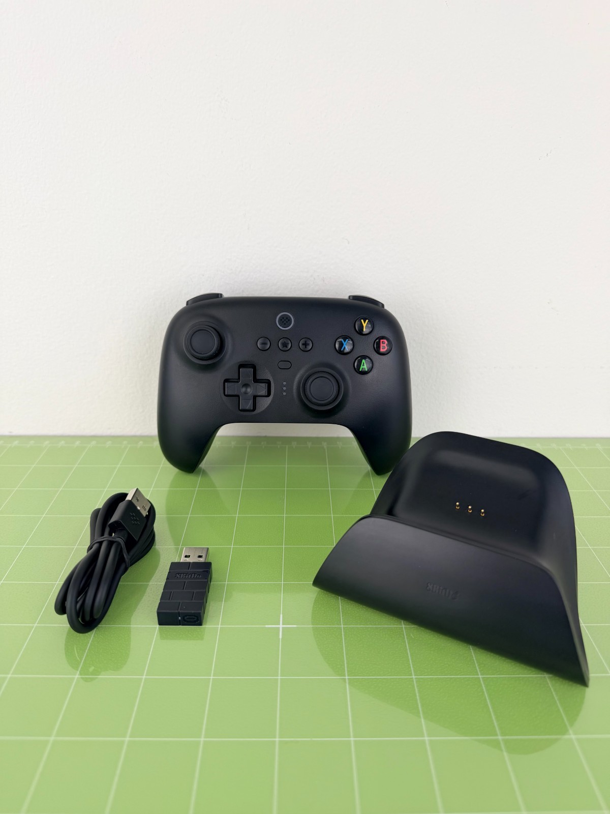 8BitDo – Ultimate 2.4G Wireless Controller for Android, iOS, Windows – Black