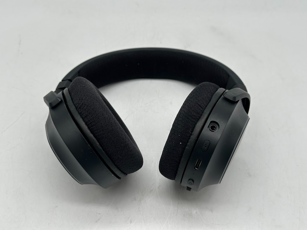 Razer Barracuda X Chroma Wireless Gaming Headset