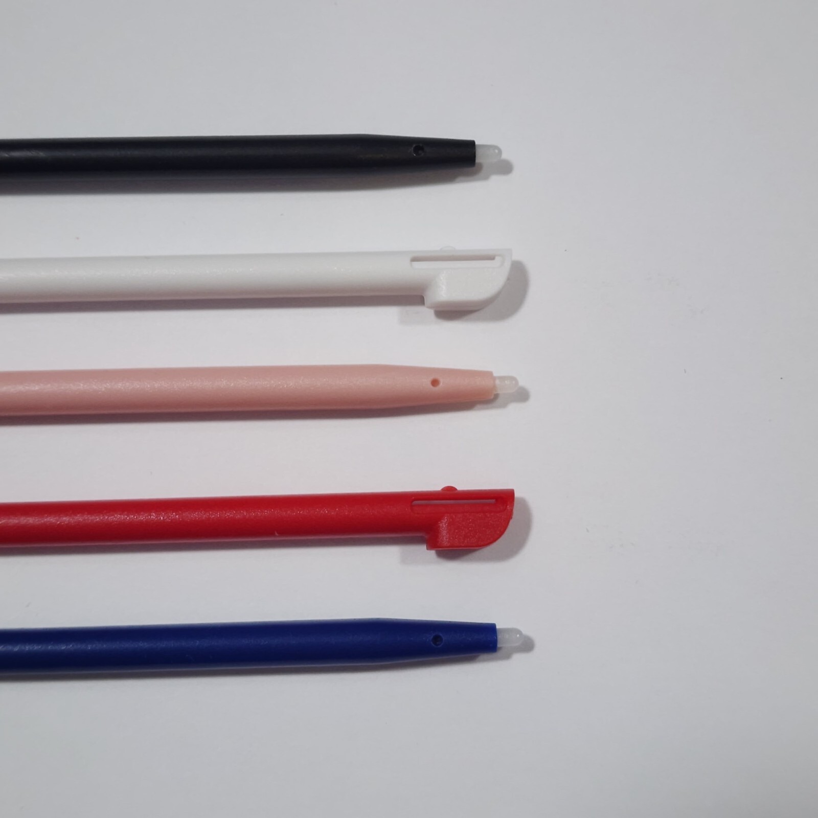 Nintendo DSi XL and 2DS Stylus NEW, HIGH QUALITY, Choose Color Buy 2 Get 1 Free