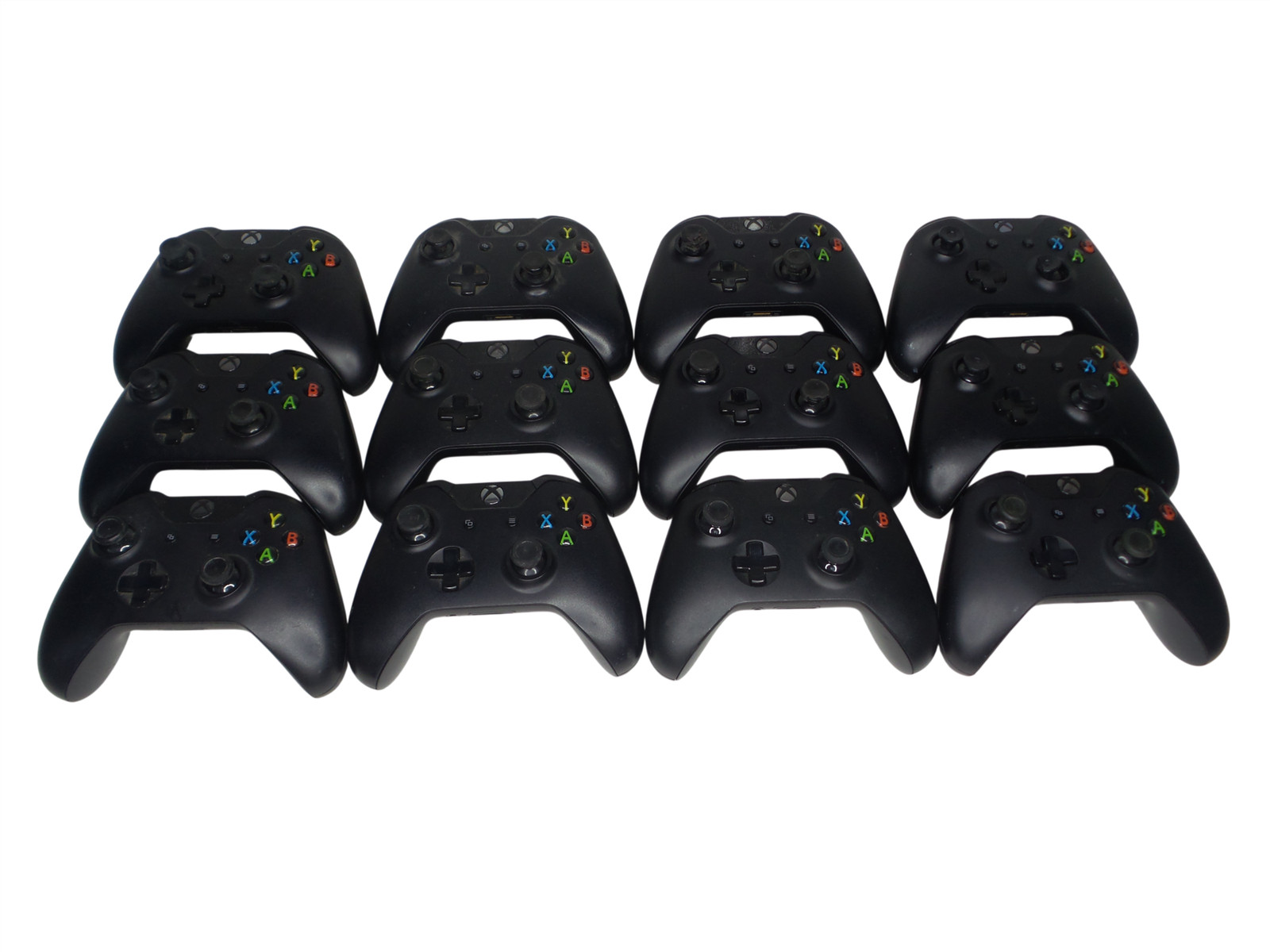Lot of 12 Microsoft Xbox One Controller (3*1708), (2*1697 (7*1537) Black