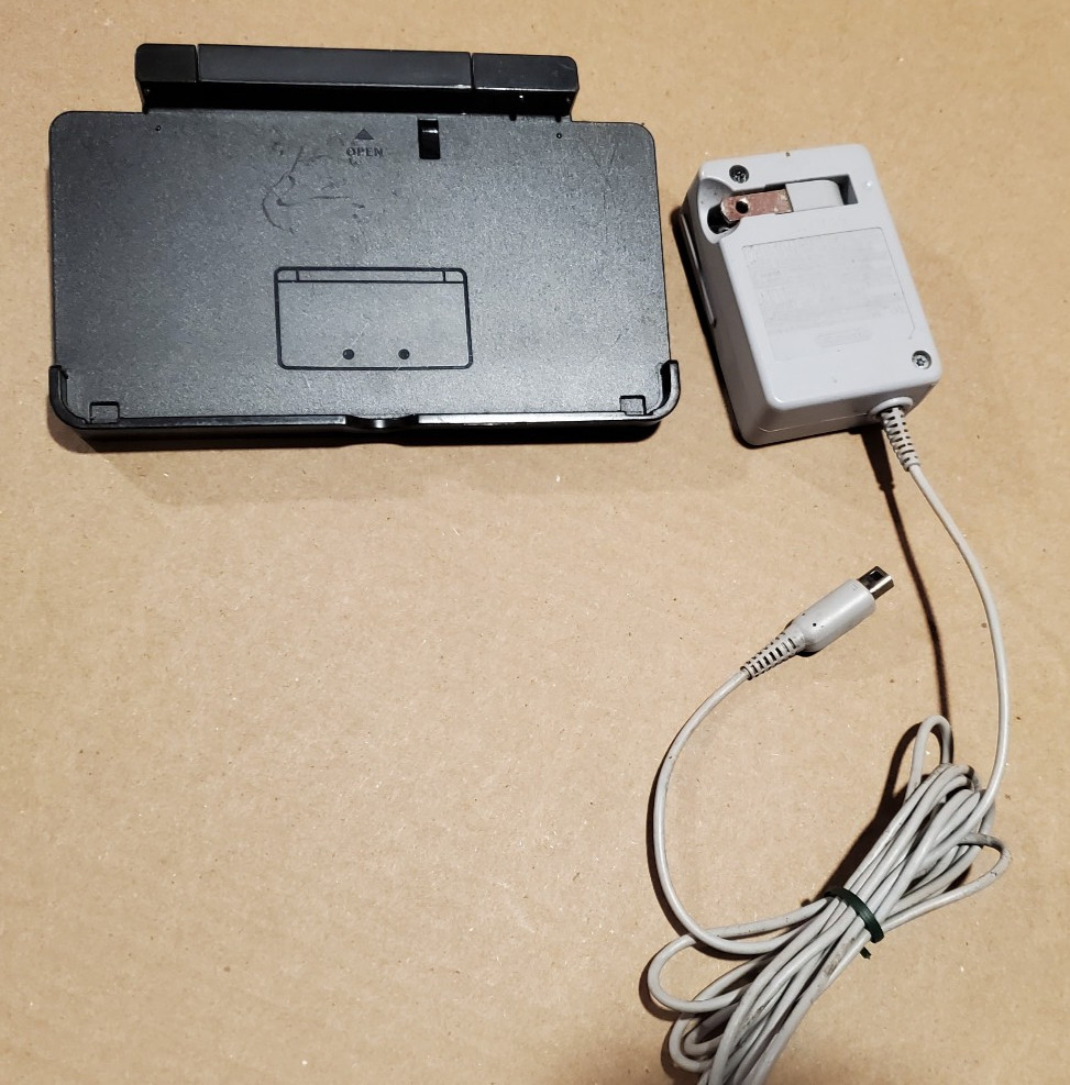 Official Nintendo 3DS Charging Cradle w/ OEM AC Adapter