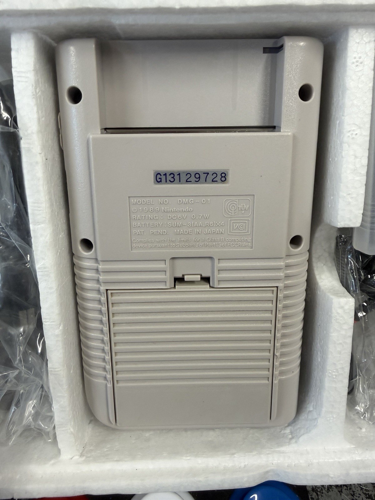 RARE Nintendo Game Boy DMG-01 Iveco Truck Commercial Motor Ford Variant /100
