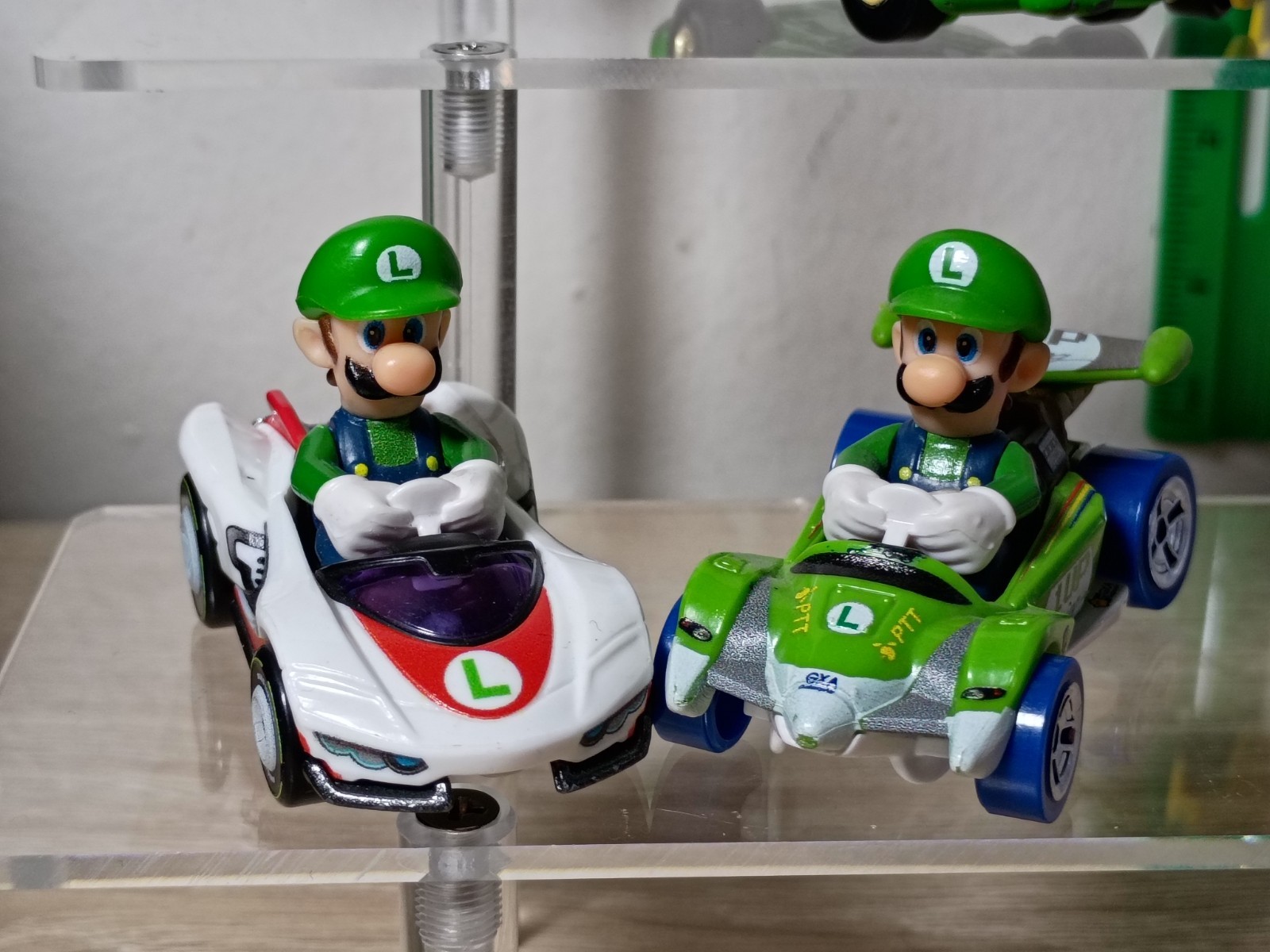 6-PK SUPER MARIO KART Hot Wheels LUIGI Lot Pipe Frame Baby P-Wing Circuit Mach-8