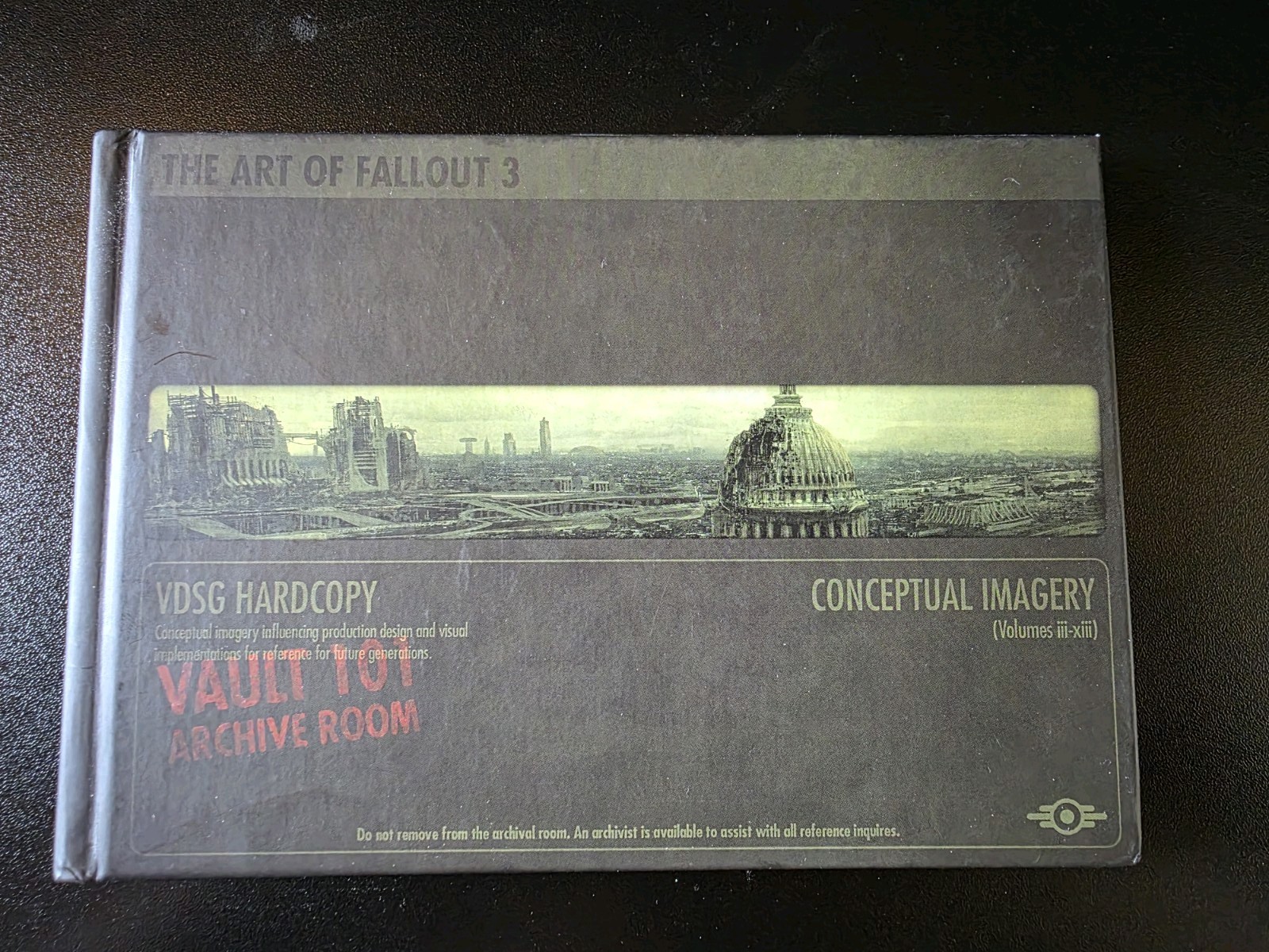 Bethesda Fallout 3 Vault 101 Archive Hardcover Art Book Vault Dweller 2008