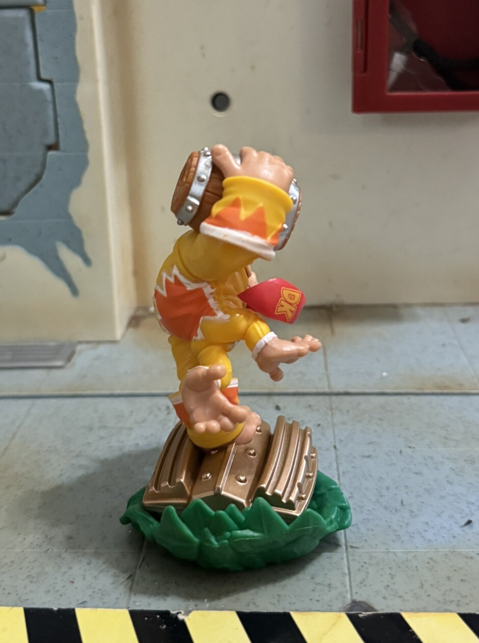 Skylanders Superchargers Amiibo Figure: Donkey Kong Barrel Blaster Great Cond.