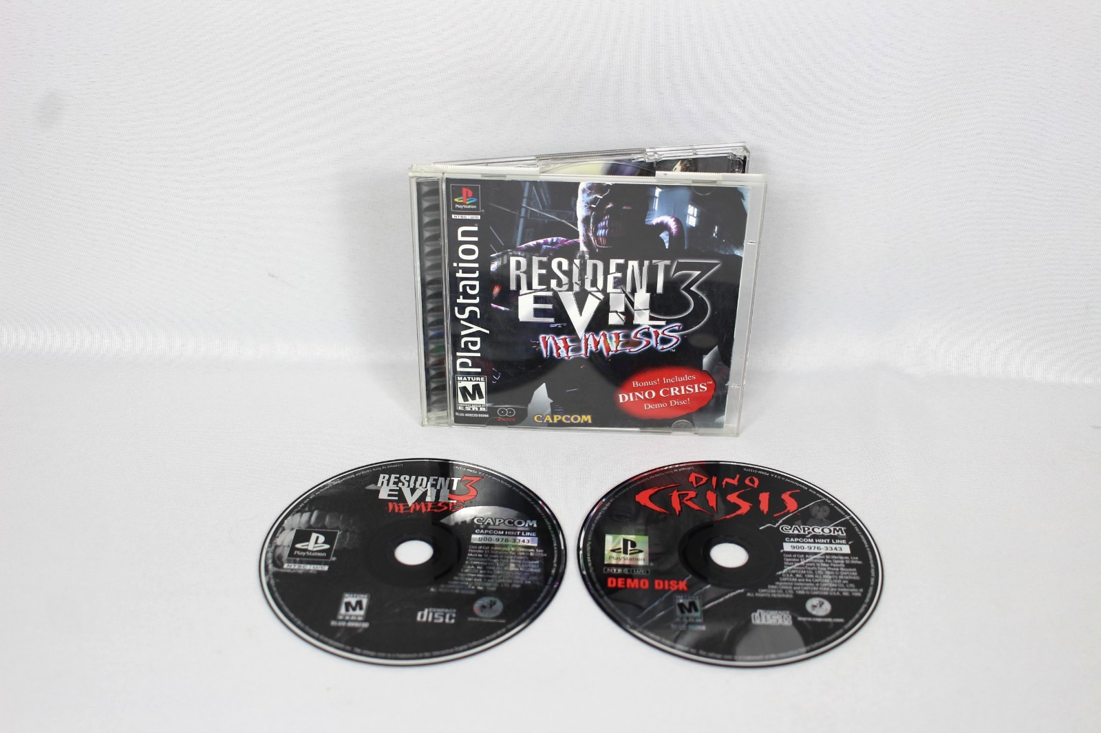 RESIDENT EVIL 3 NEMESIS PLAYSTATION 1 GAME W/DEMO DISC & REGISTRATION CARD