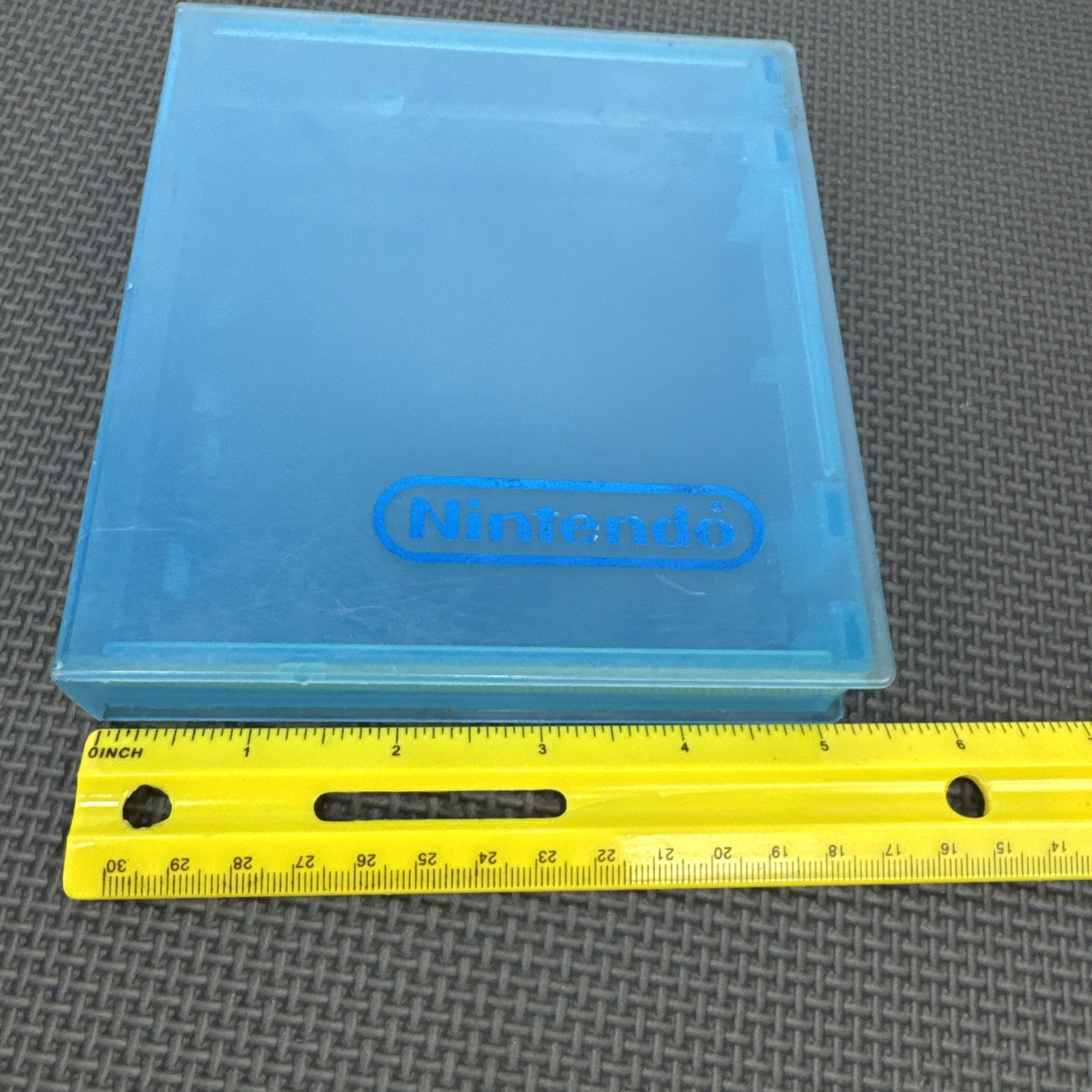 Nintendo Clear Blue Plastic NES Cartridge Hard Clamshell Case