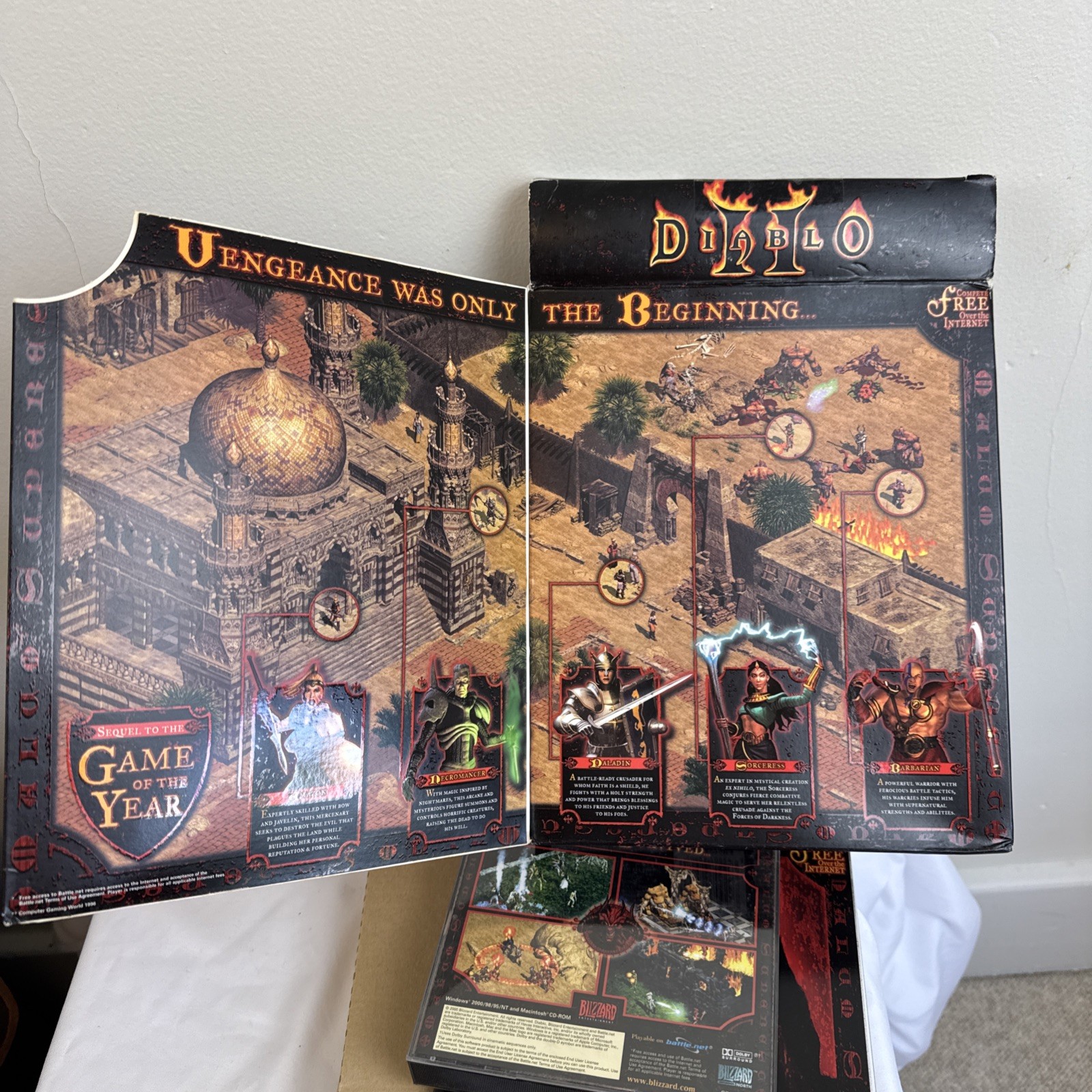 Diablo II (2) PC Game Big Box 3 Disc Manual Strategy CD-ROM Blizzard 2000