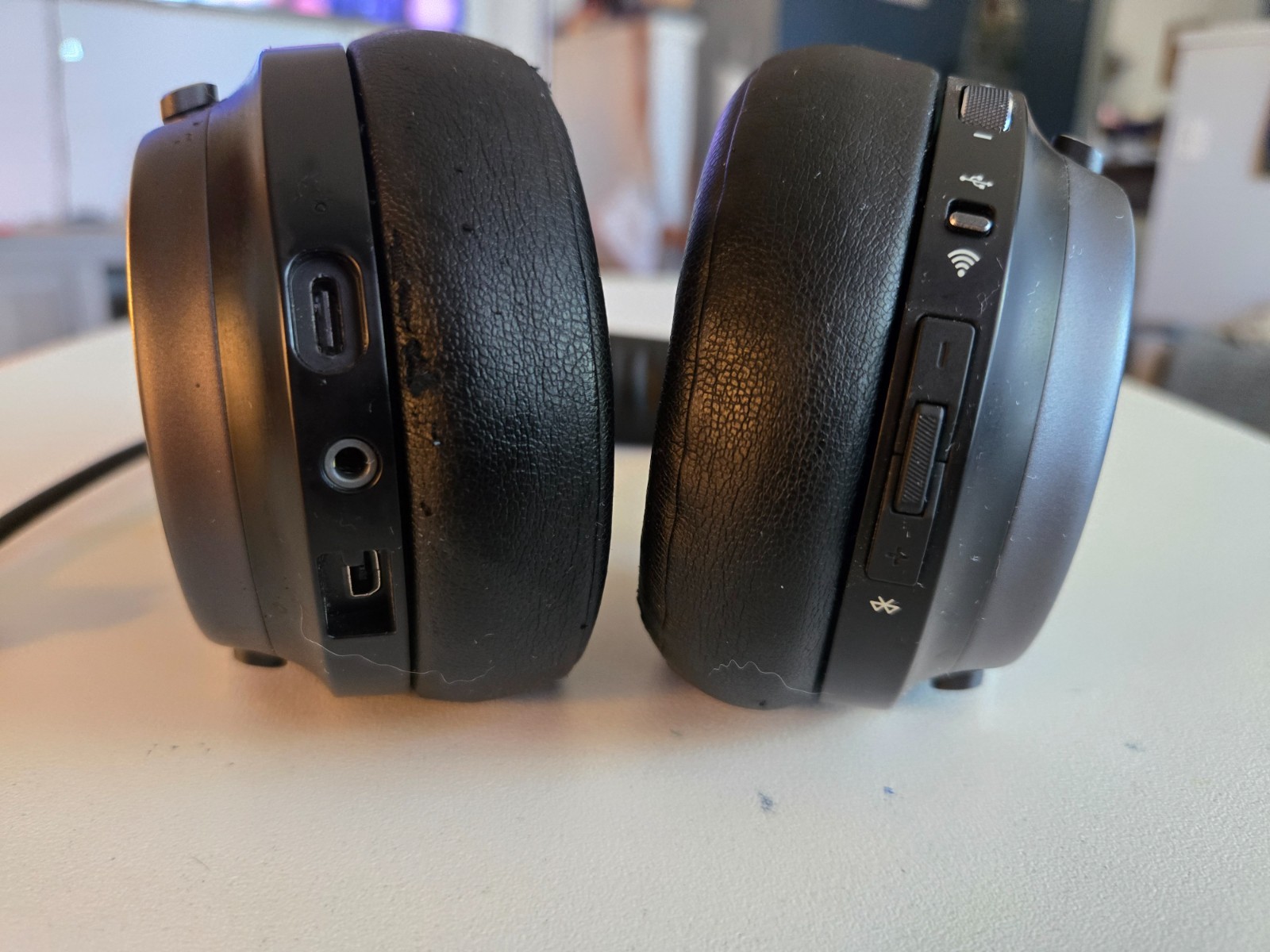 Corsair Virtuoso RGB XT Wireless Gaming Headset Bluetooth Used READ