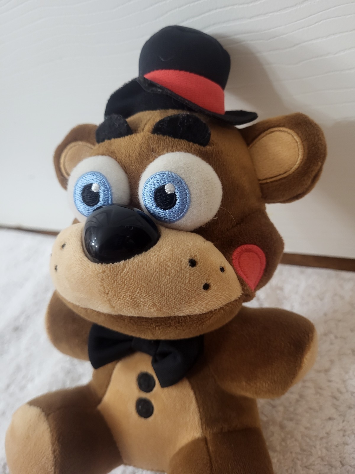 Toy Freddy Funko 2016 Plush GameStop Exclusive Five Nights At Freddy’s RARE Red
