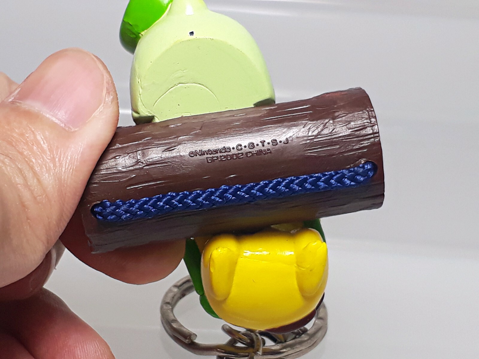 Chikorita Pikachu Pokemon Figure Swing Keychain Banpresto 2002 Japan Q06 1.8in