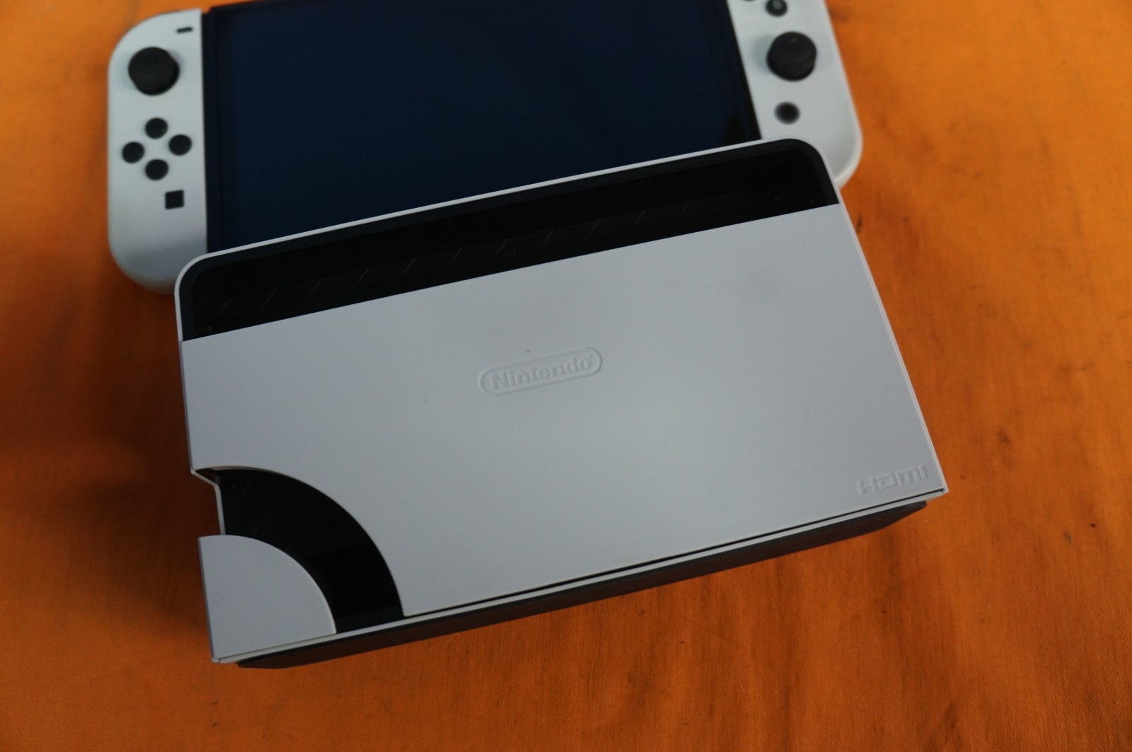 Nintendo Switch OLED HEG-001 64GB White Handheld Gaming Console “No Cords”
