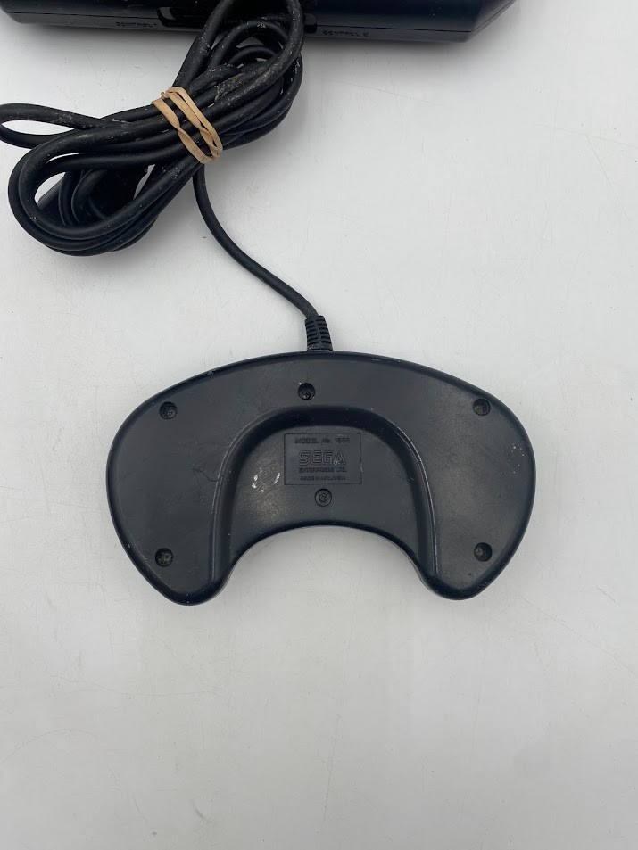 Sega Genesis Model MK1631 OEM Console with Controller No Power Or AV Cable