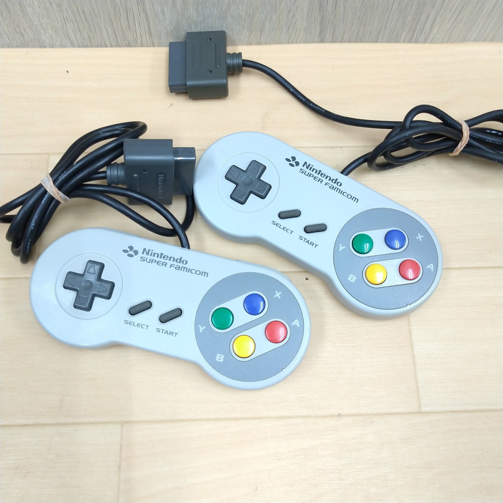 Nintendo Super Famicom Console Japan with Super Mario Storage Case &6 Games SNES