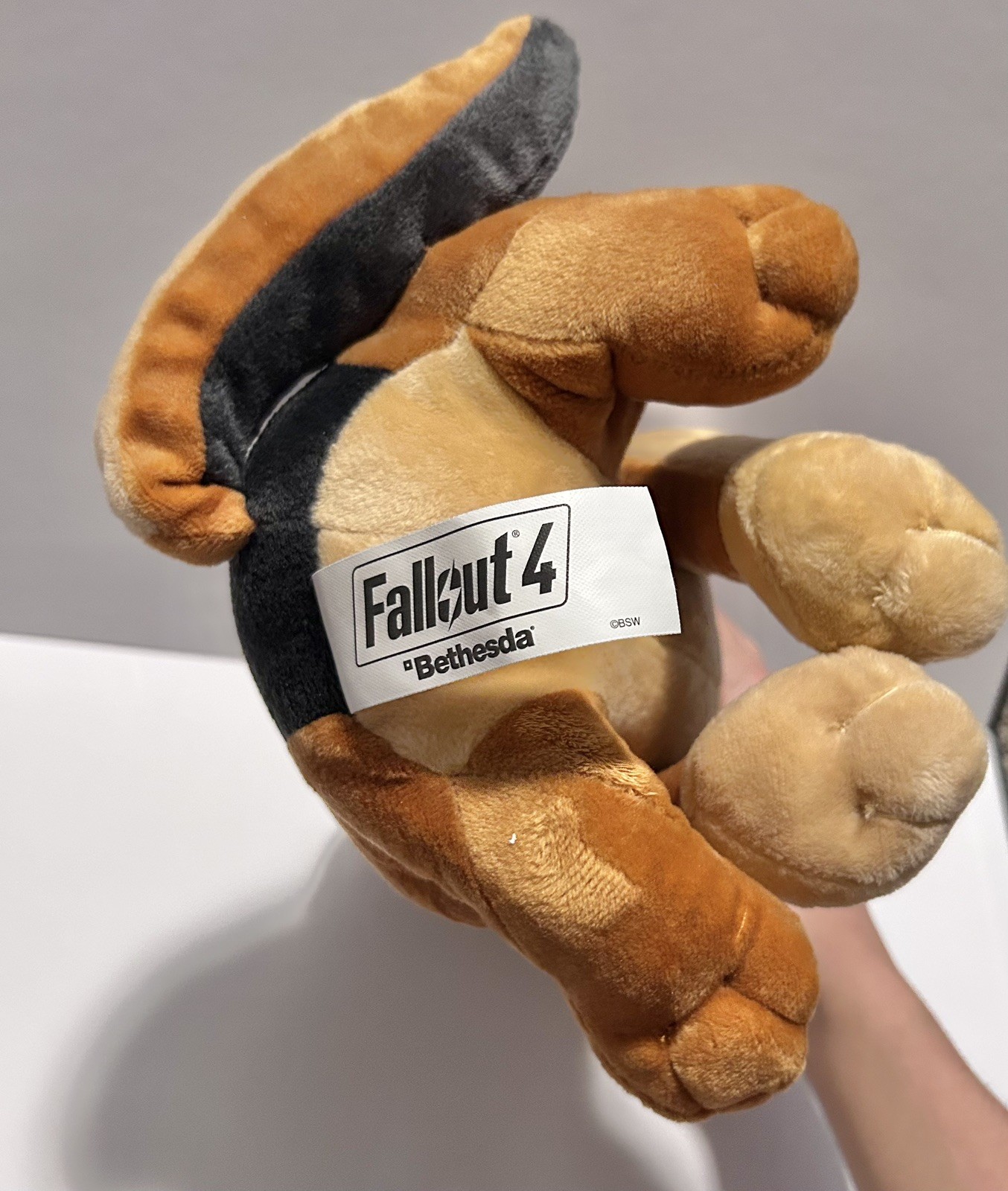 Fallout 4 Dogmeat Plush Figure Stuffed Animal Dog W/ Bandana & Goggles Bethesda