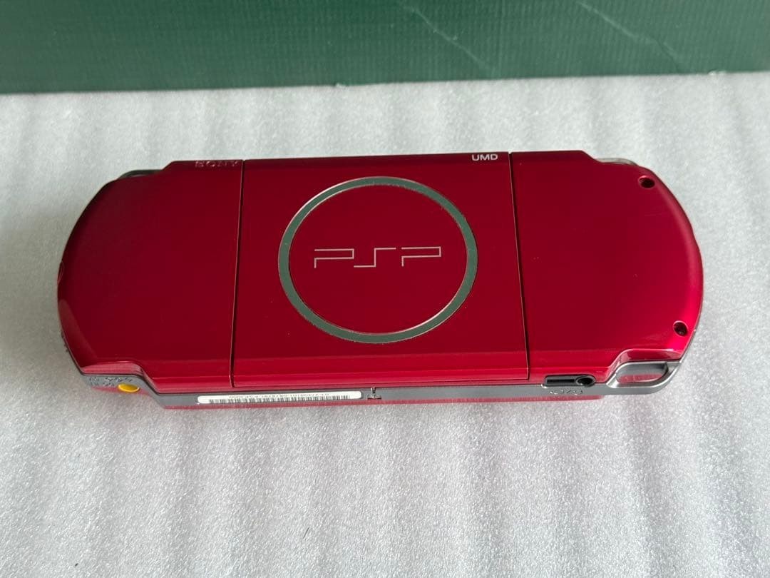Excellent Sony PSP-3000 Red Console , Charger, memory card Tested