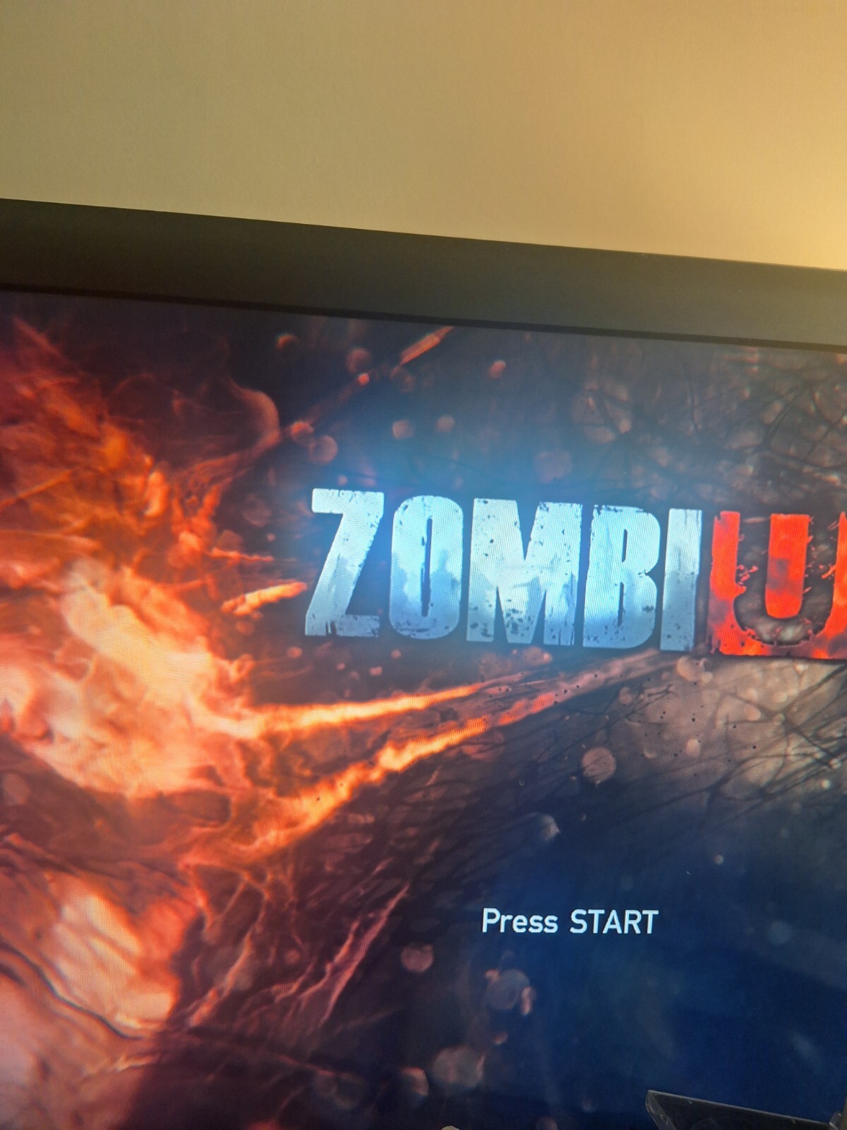 Authentic And Tested ZombiU Complete In Box (Nintendo Wii U, 2012)