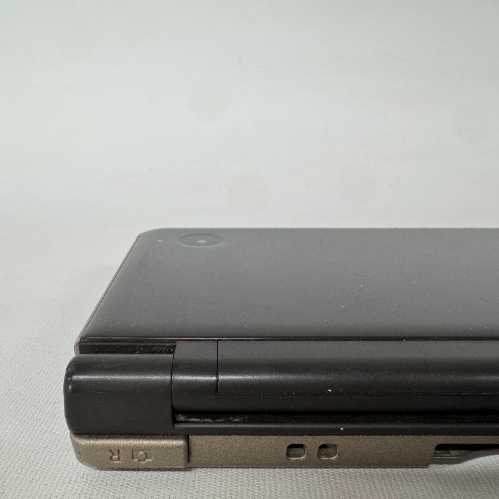 Nintendo DSi XL with Charger – Bronze/Dark Brown Good Condition TESTED No Stylus