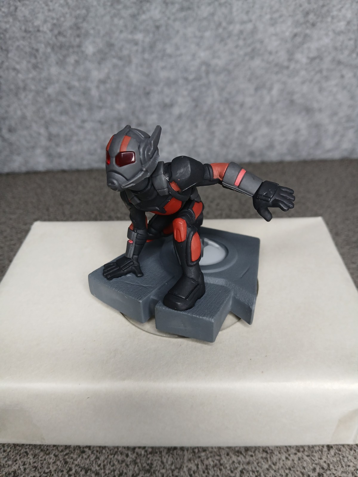 Disney Infinity 3.0 Marvel Lot Hulkbuster Iron Man Captain America Vision