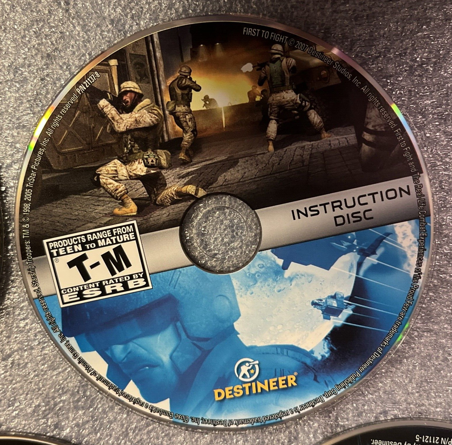First To Fight Starship Troopers PC Game