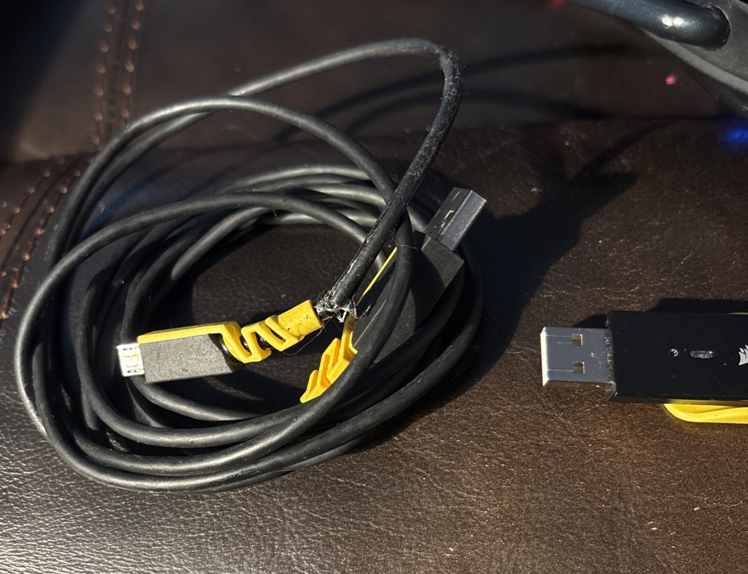 Corsair Headset Wireless Gaming And VOIP Calls Works Well. Few Scuffs.