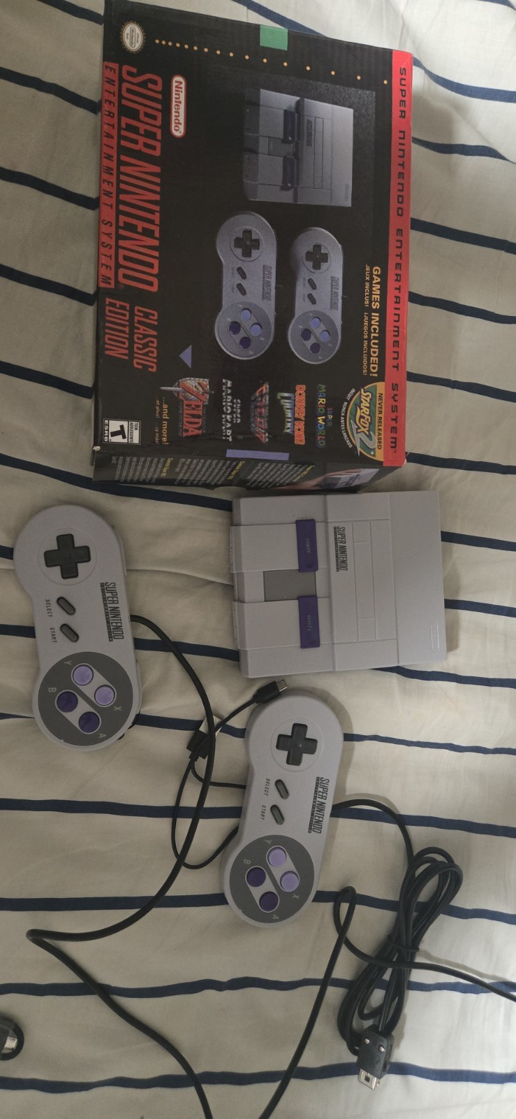 Nintendo Classic Mini SNES 512MB Game Console – Gray