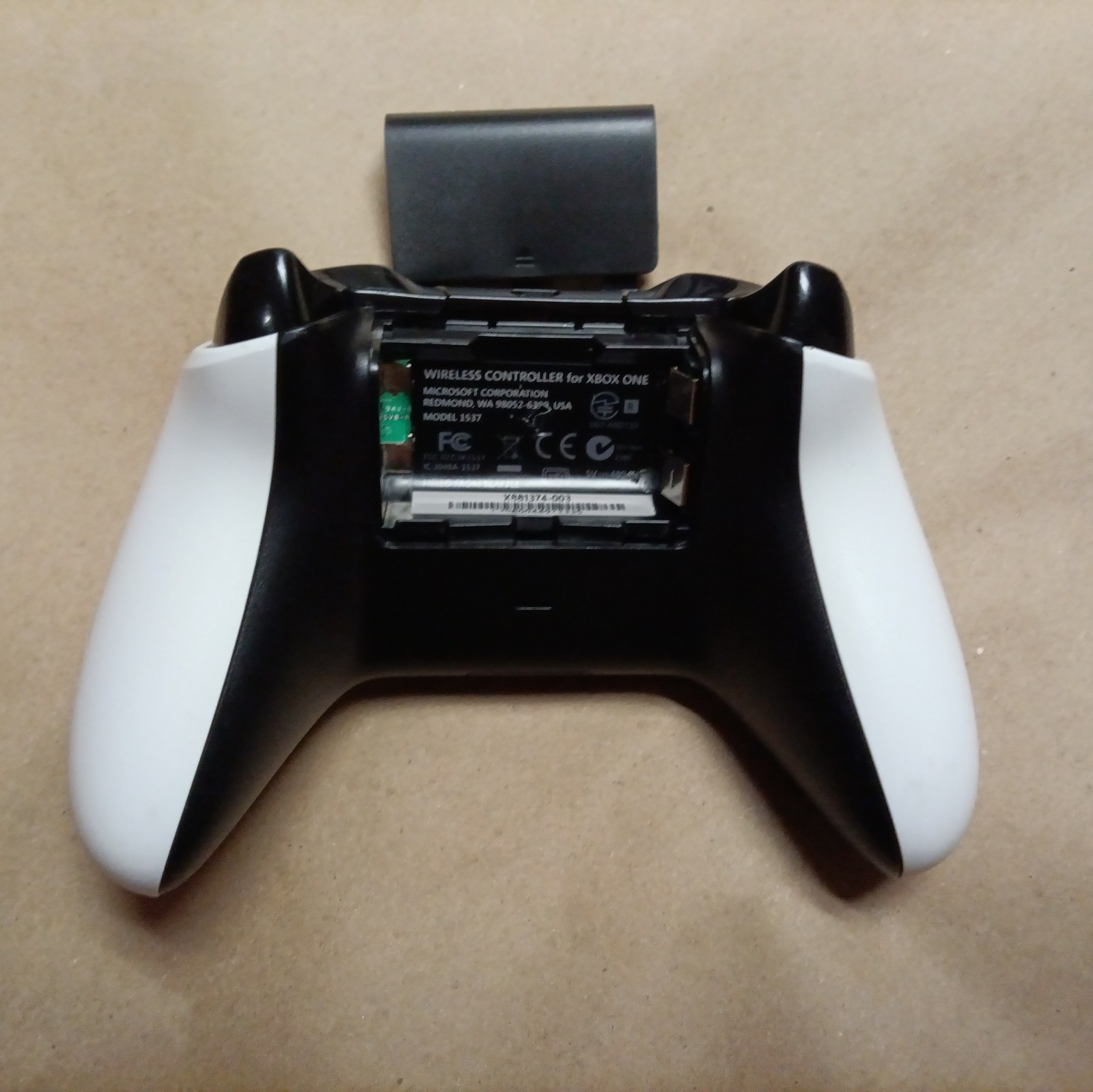 Xbox One Wireless Controller 1537 (Golden Cream) Cleaned Tested And Working