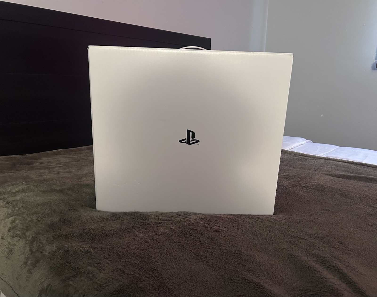 Sony PlayStation 5 Disc Edition PS5 Console 825GB 4K Wi‑Fi White/Black