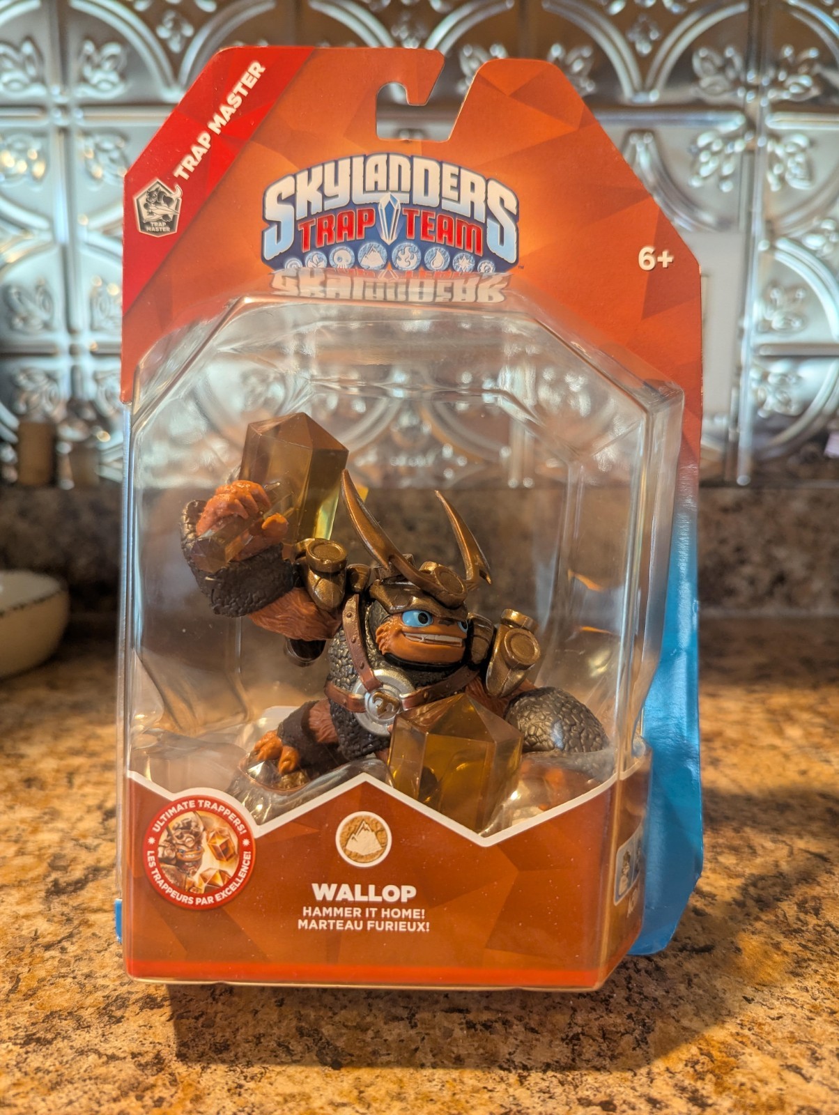 Skylanders Trap Team Wallop (NEVER OPENED!)