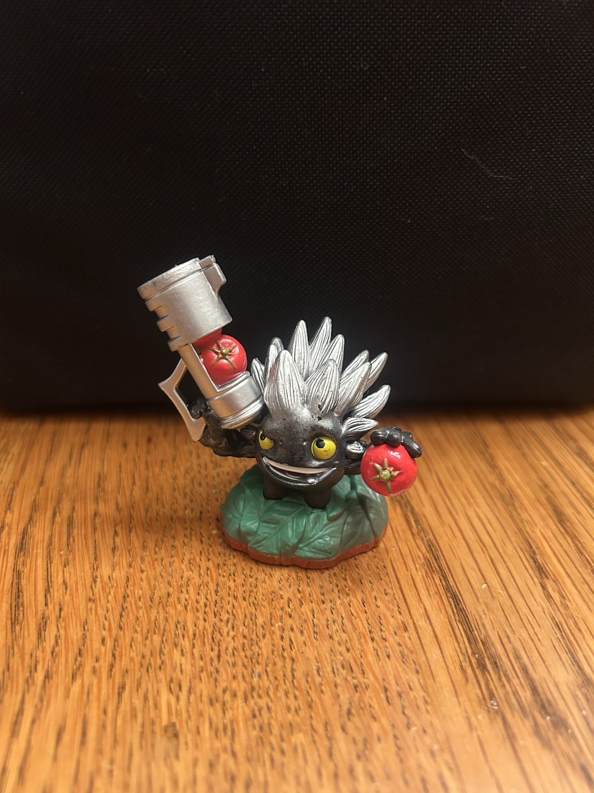 LOW Price Big Skylanders Bundle – FREE Shipping, READ DESCRIPTION.