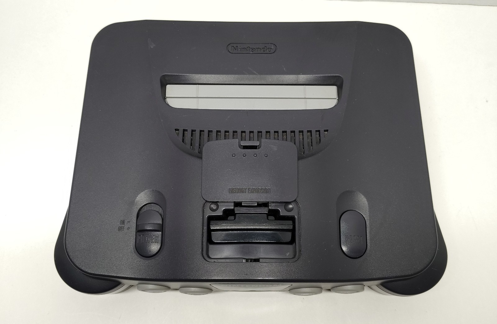 Nintendo N64 NUS-001 JPN 2 Games – 2 Controllers & Plays US & Japanese Games