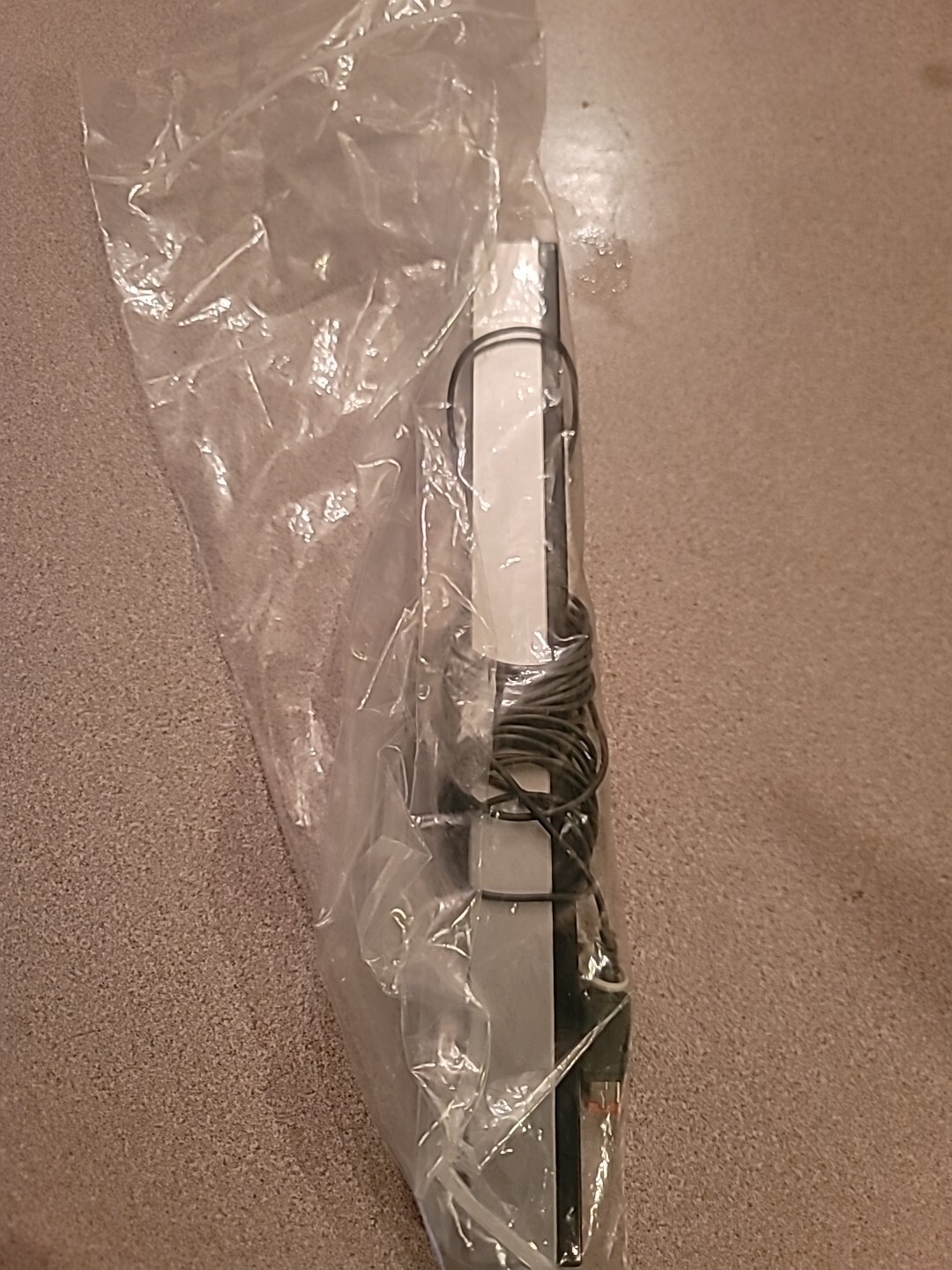 Nintendo RVL014 Original Wii Sensor Bar – Silver