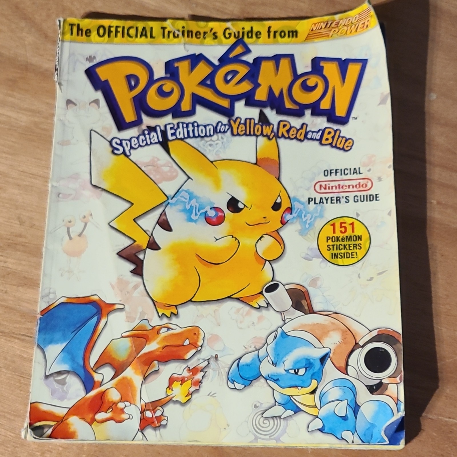 Nintendo Trainer’s Guide Pokémon Yellow Red Blue w/ 151 Stickers