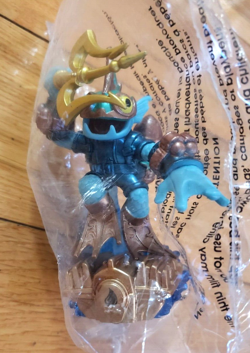 NEW Skylanders SuperChargers Figure: DEEP DIVE GILL GRUNT, Sealed Bag
