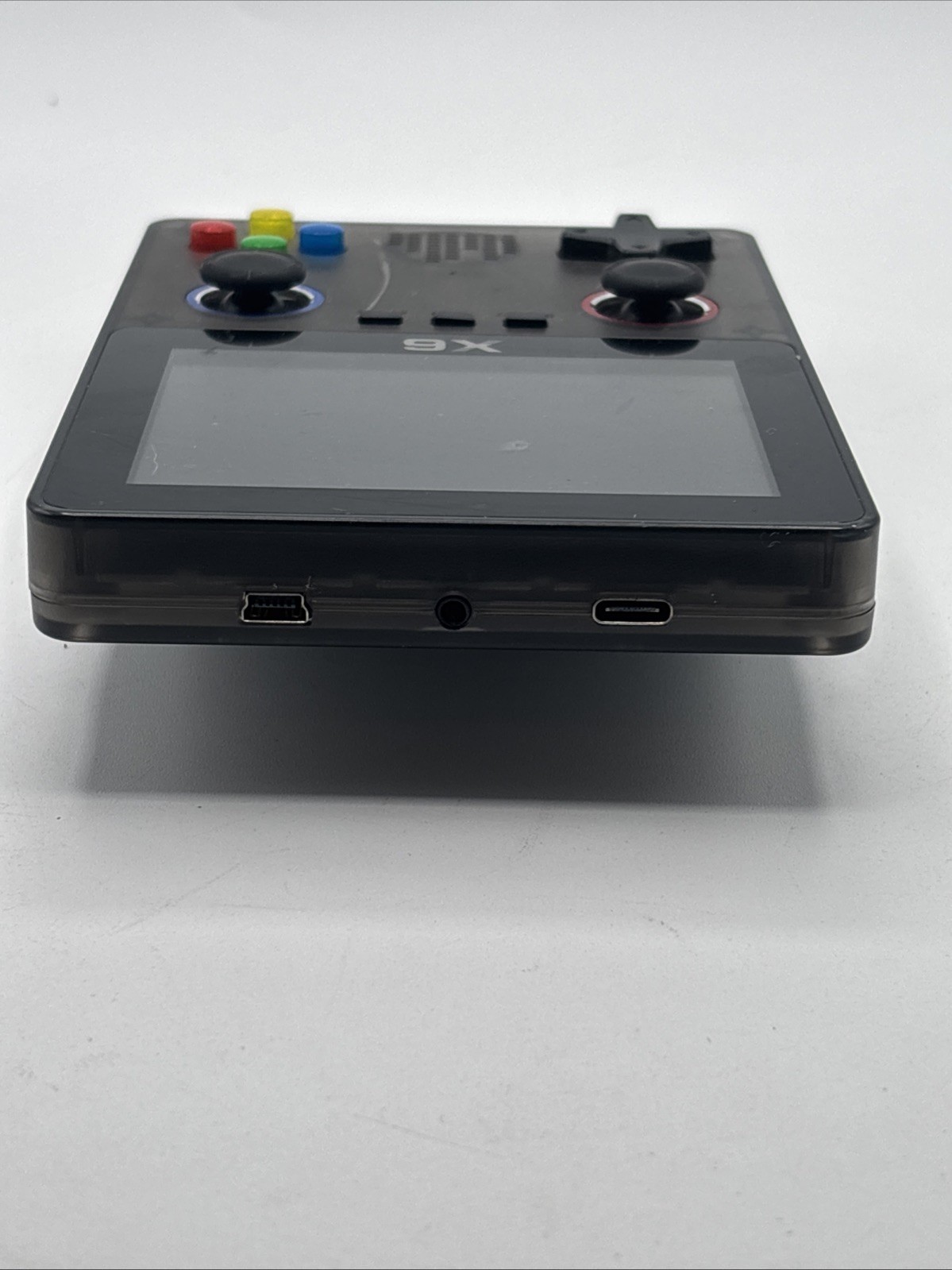 X6 Handheld Game Console 3.5″ IPS Dual Joystick 11 Emulators 32GB