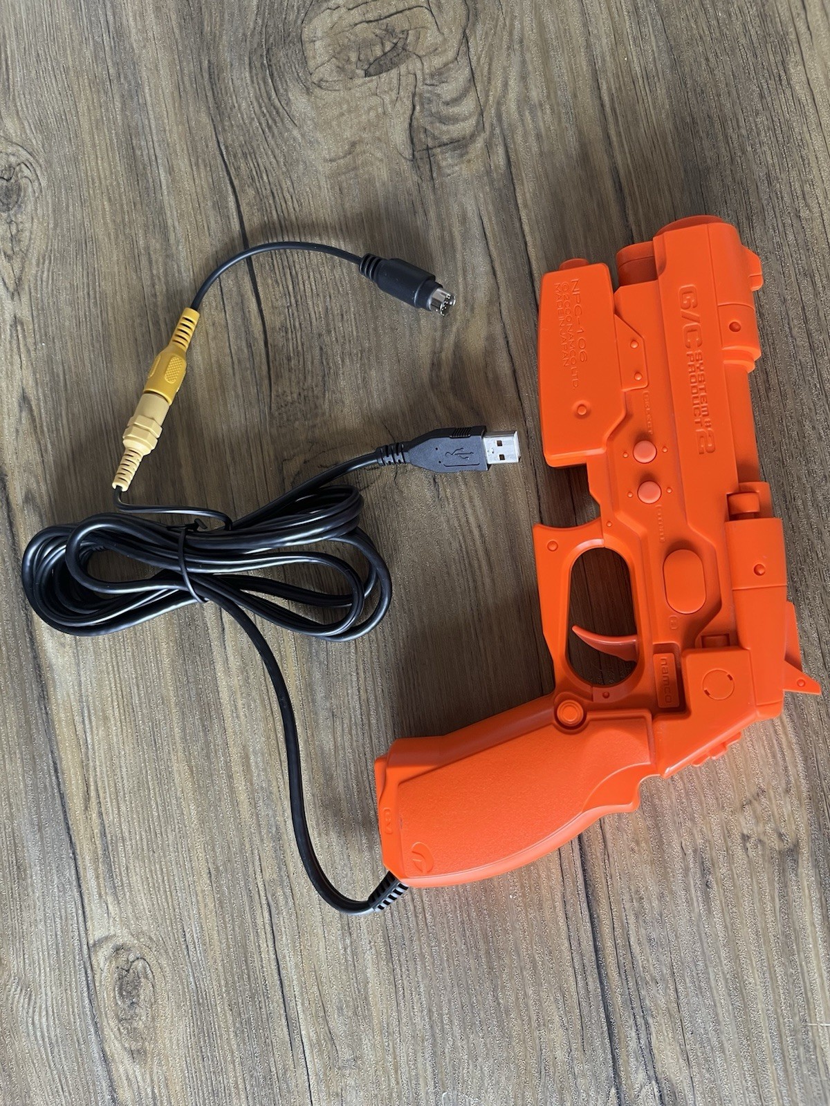 Namco GunCon 2 Light Gun NPC-106 for Sony PlayStation 2 Orange USB Wired 9ft
