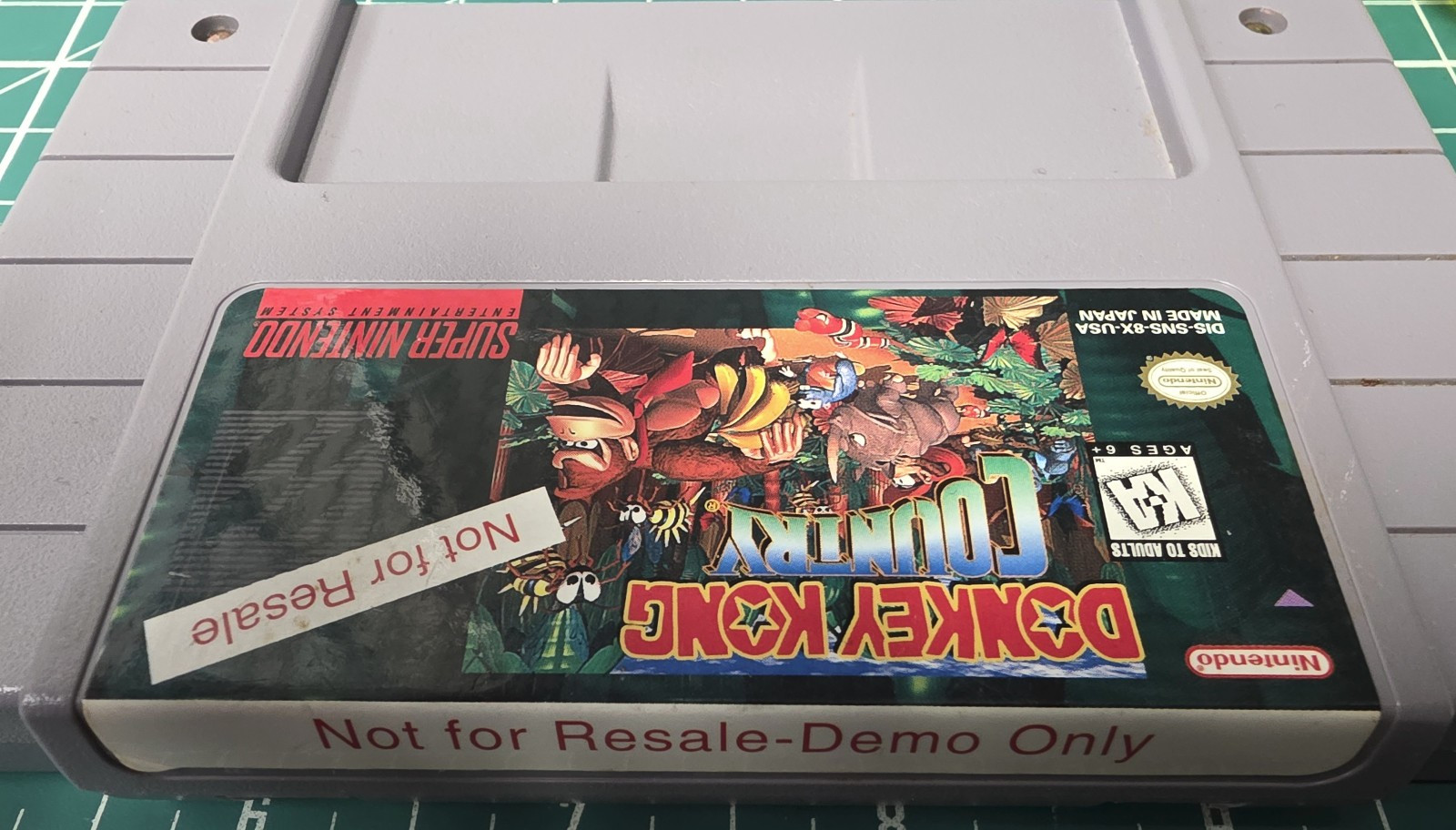 Donkey Kong Country NOT FOR RESALE Demo Only (Nintendo SNES, 1994) Tested/Works!
