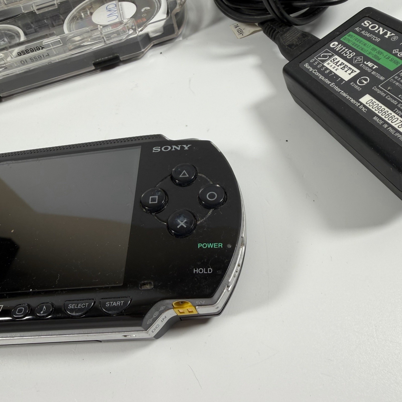 Sony PlayStation Portable PSP PSP-1001 Handheld Console Gaming System Black