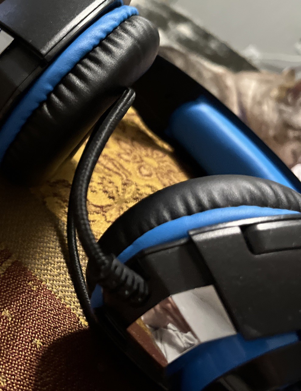 Beexcellent GM-1 Gaming Headset with Surround Sound & Noise-Isolation Microphone