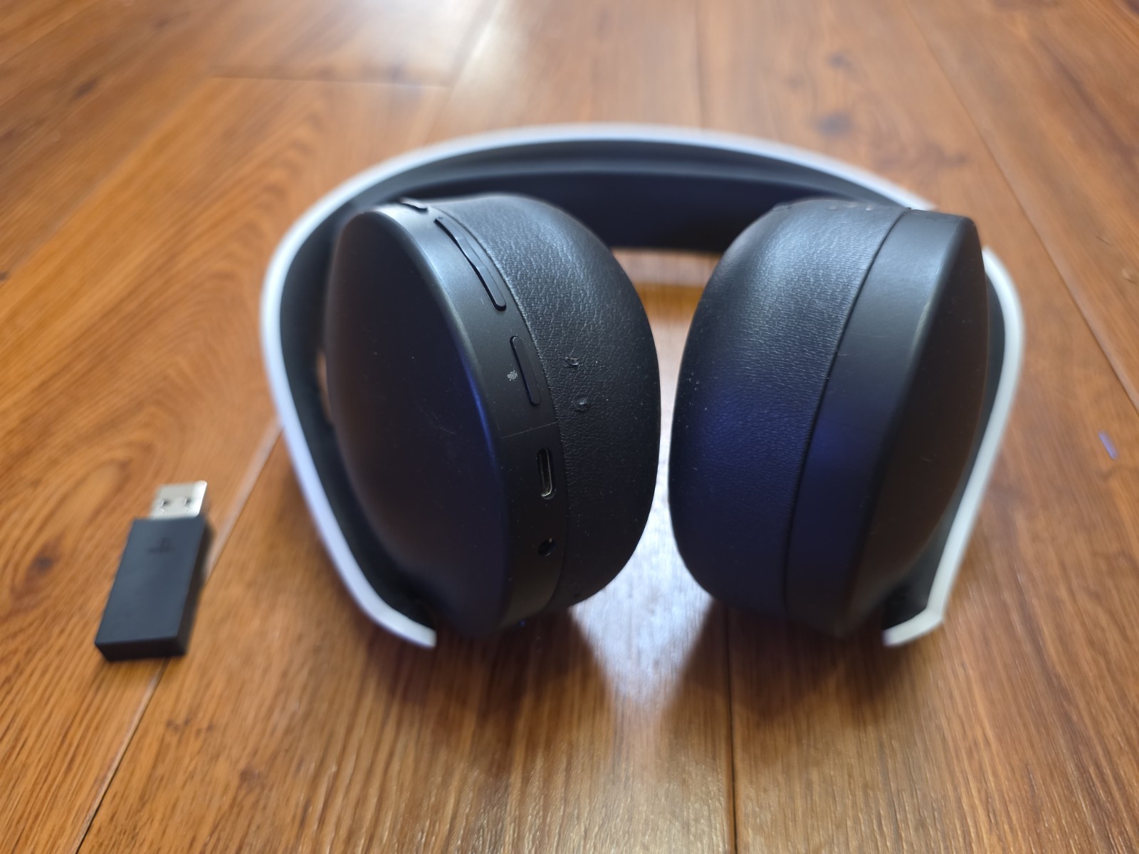 Sony PlayStation Pulse 3D Wireless Gaming Headset 3D Audio PS5 PS4 White