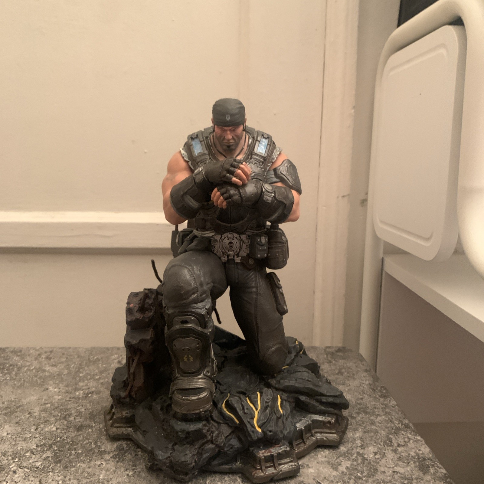 Gears of War 3 Marcus Fenix Collectors Figure Limited Edition Statue Epic Games