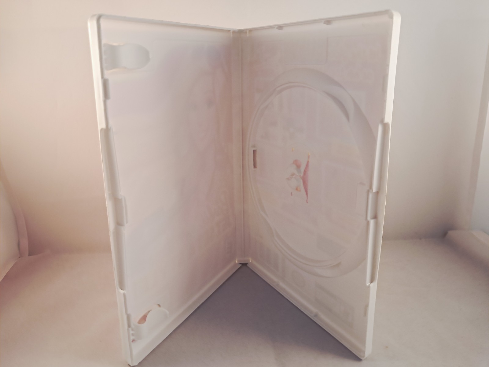 Barbie: Jet, Set & Style (Nintendo Wii, 2011) Complete w/ Manual CIB Tested